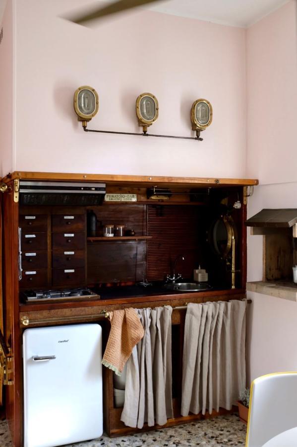 Venetian Pink Apartment In Dorsoduro Veneza Exterior foto